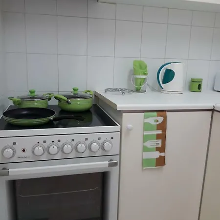 Valerie's 1bdr Apartment